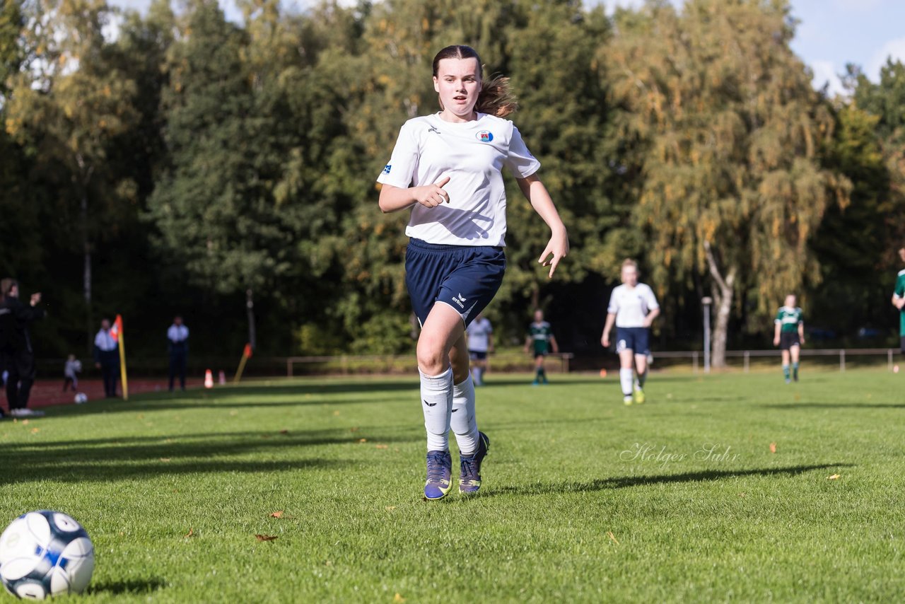 Bild 227 - wBJ VfL Pinneberg - Rissen : Ergebnis: 8:0